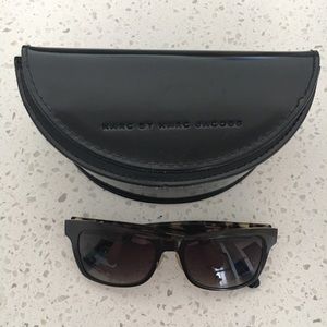 MARC by MARC JACOBS sunglasses